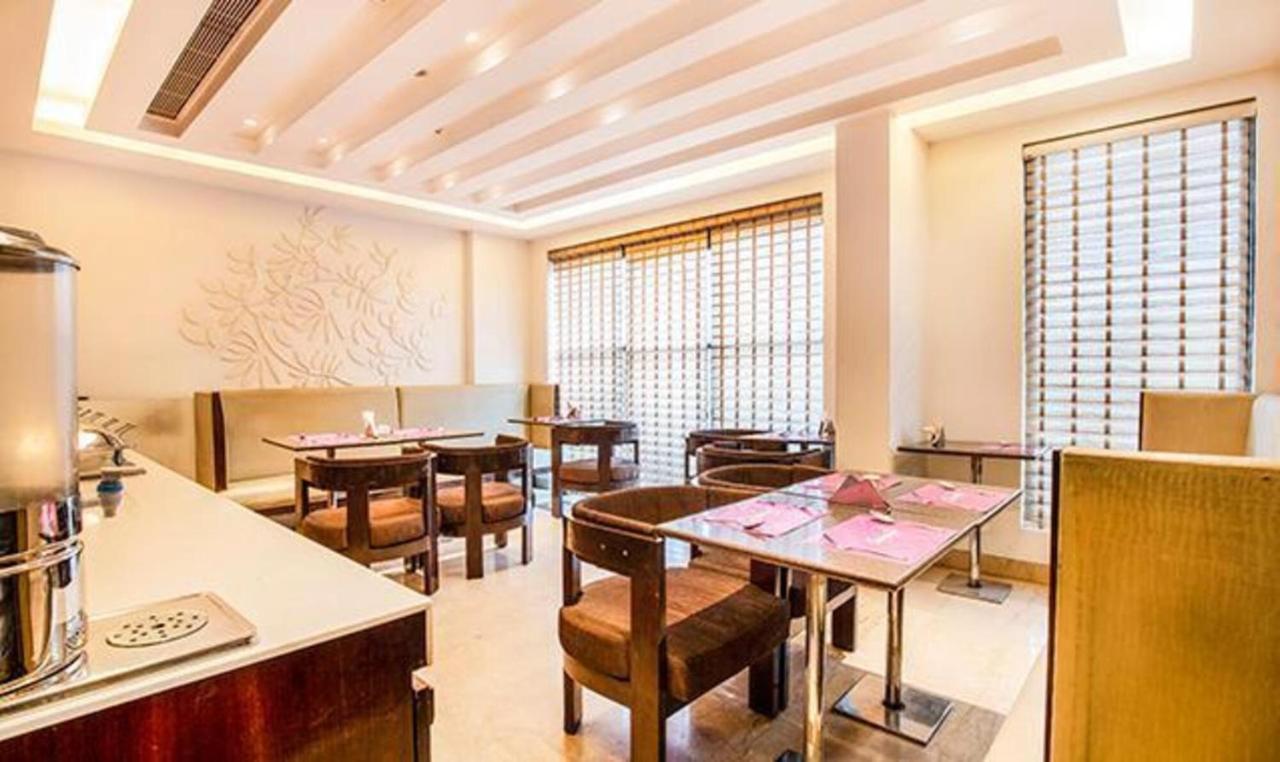Jasmine Boutique Hotel Jasola Neu-Delhi Exterior foto